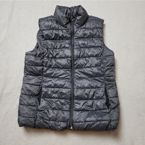 GAP Black Puffer Vest Essential Layering Piece Sz Small